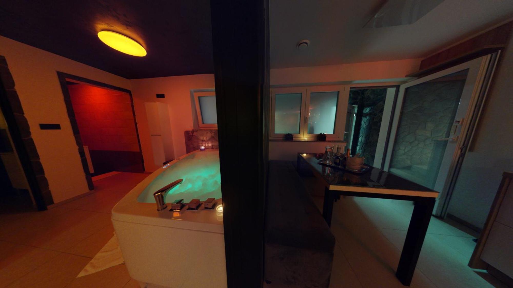 Resort Timaja - Pool, Massage Pool, Sauna Trebnje Экстерьер фото